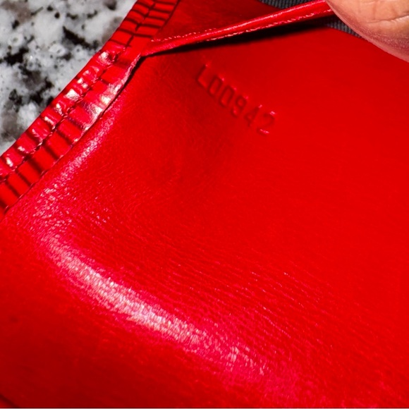 Louis Vuitton Long Red EPI Wallet - Picture 11 of 13